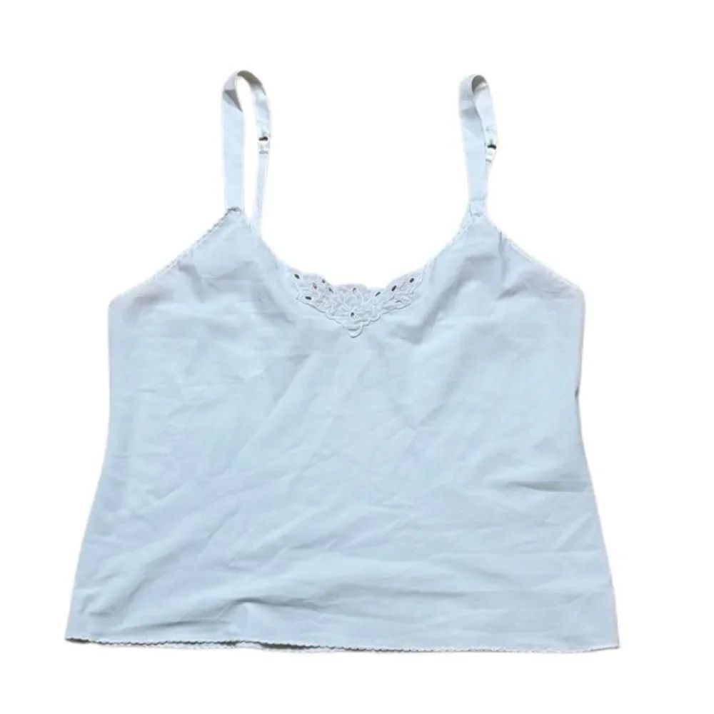 Vintage Vanity Fair White Camisole with Embroidery Size 38 / 44 Large
